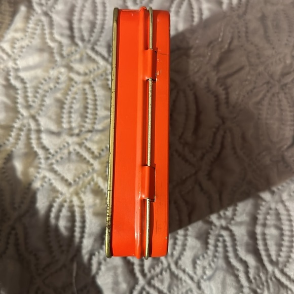 Coca-Cola Playing Cards in Tin 1980’s - Picture 4 of 7